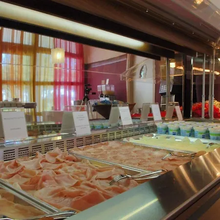 Sunny And Bright Beautiful 公寓