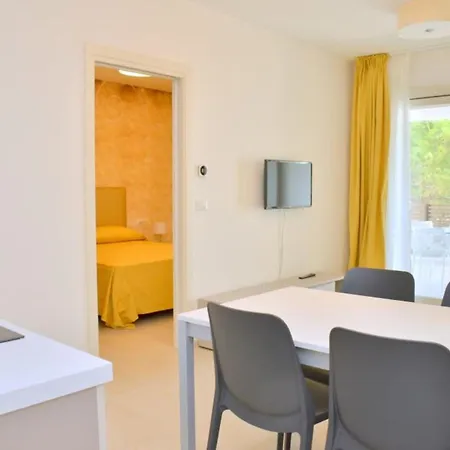 Apartman Sunny And Bright Beautiful *